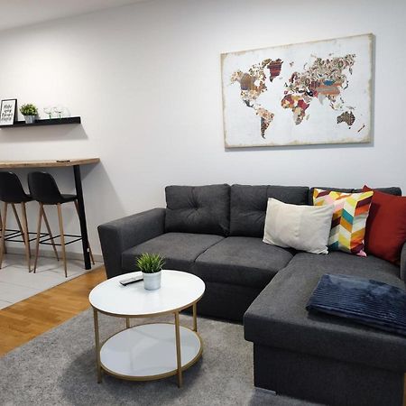 Apartments Dora Ζάγκρεμπ Εξωτερικό φωτογραφία