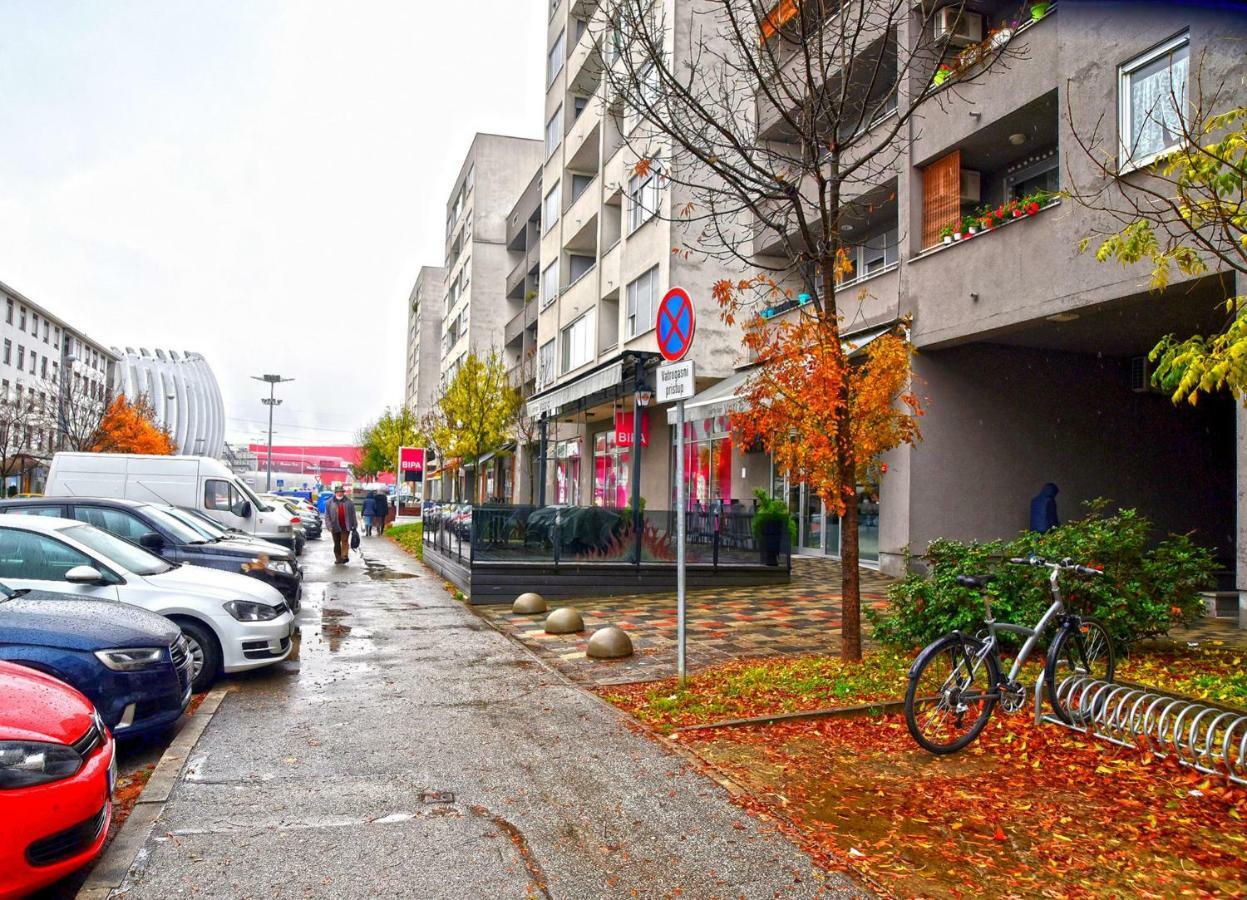 Apartments Dora Ζάγκρεμπ Εξωτερικό φωτογραφία